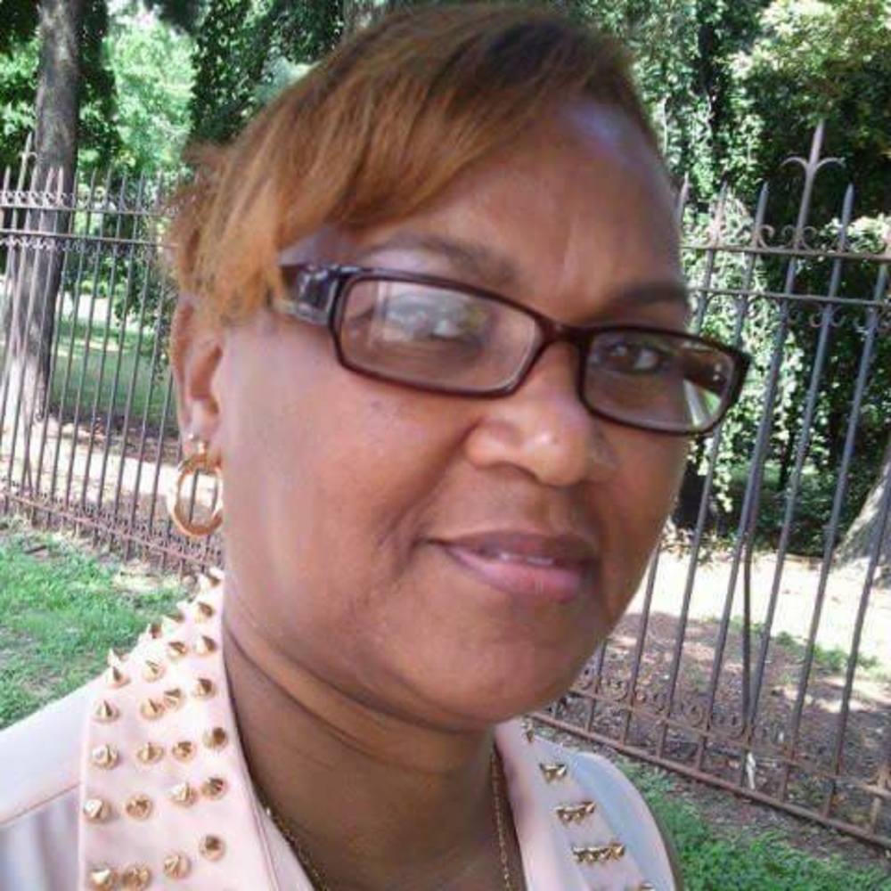 Meet your Posher, Caren